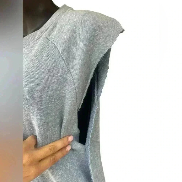 True Religion women’s crop active slit top color pale blue sz XS NWT - Picture 4 of 10